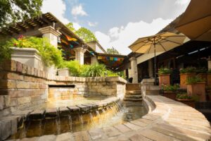 Entrance of the Paloma Blanca restaurant in San Antonio